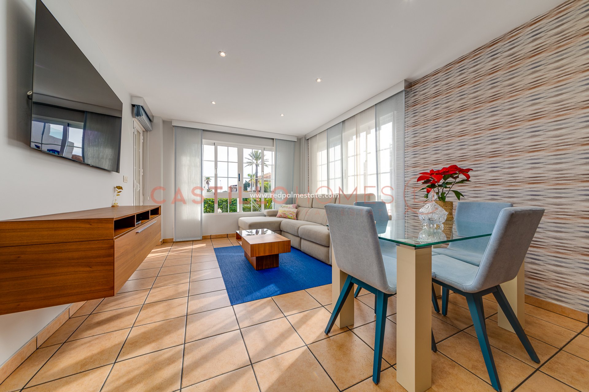 Reventa - Casa Adosada -
Torrevieja - La Veleta