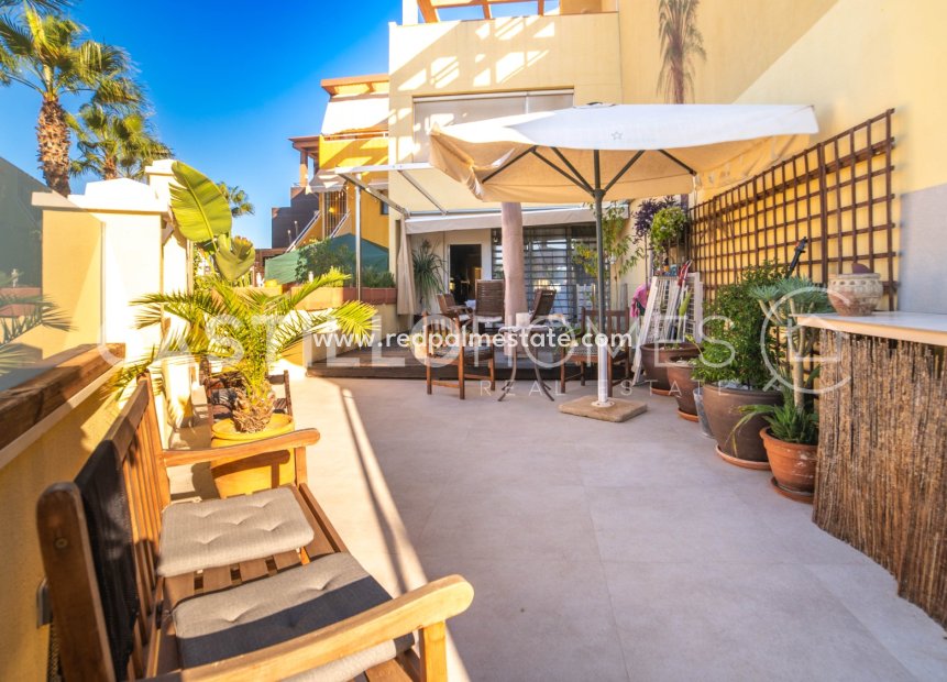 Reventa - Casa Adosada -
Torrevieja - La Veleta