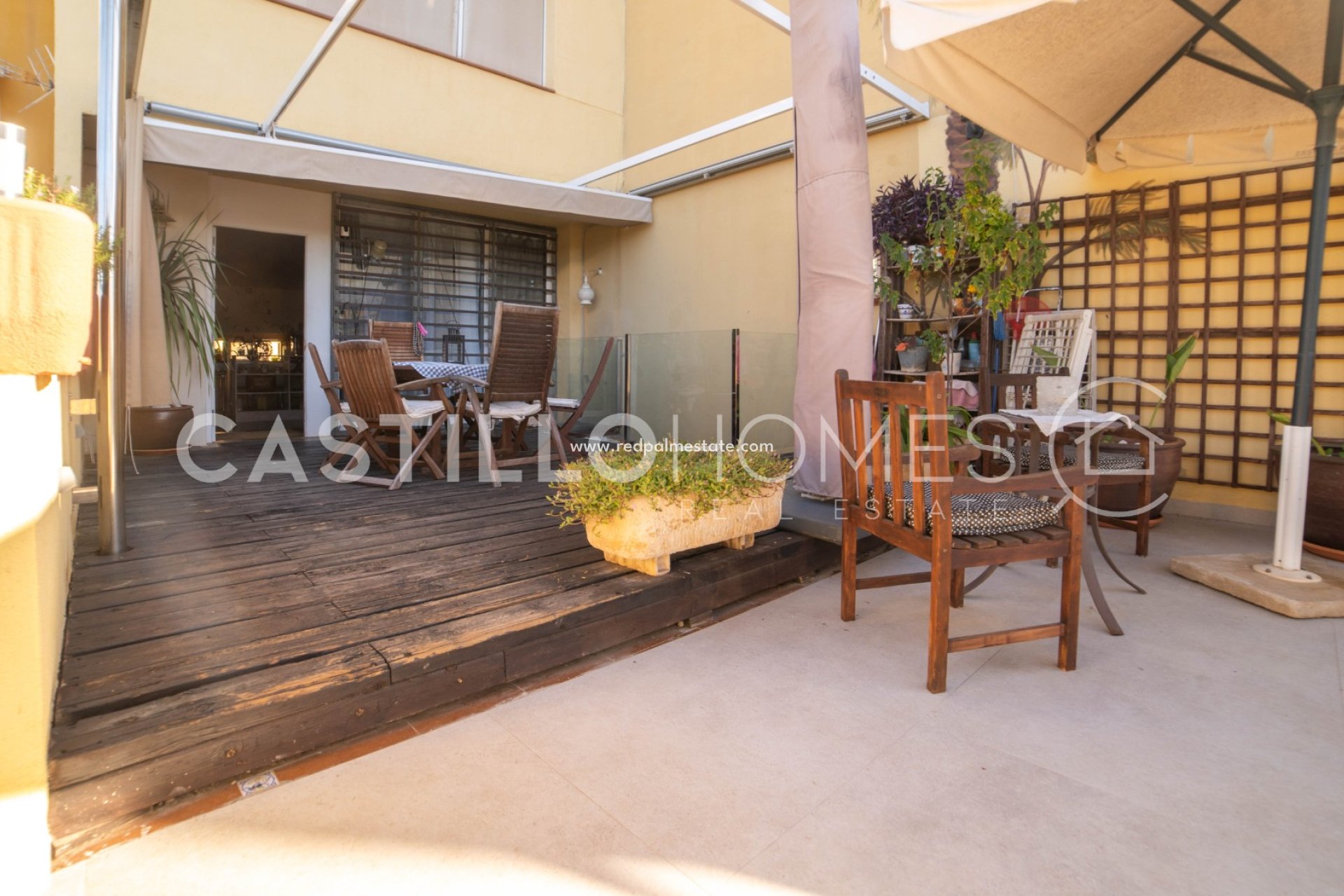 Reventa - Casa Adosada -
Torrevieja - La Veleta