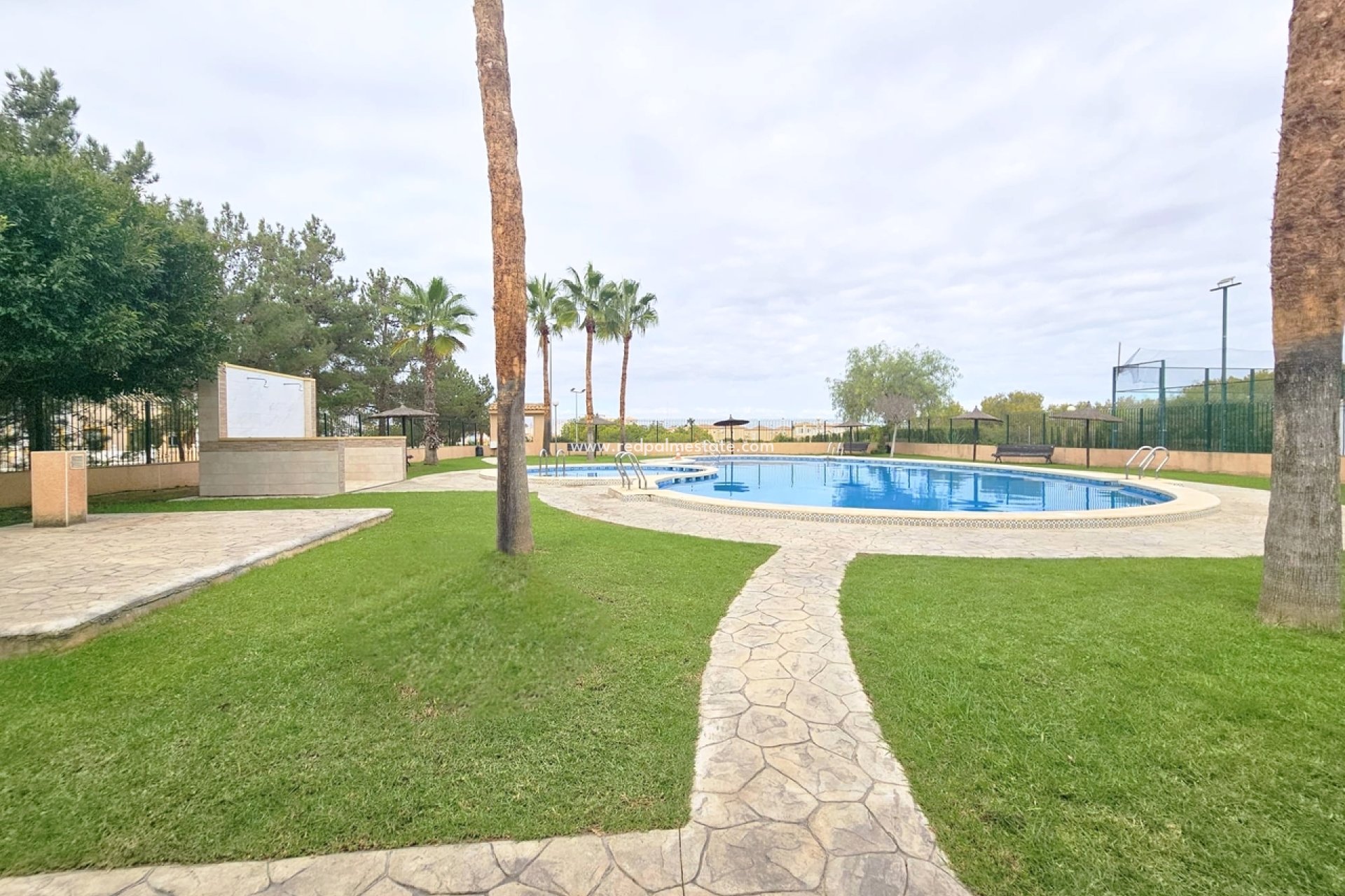 Reventa - Casa Adosada -
Torrevieja - Los Altos