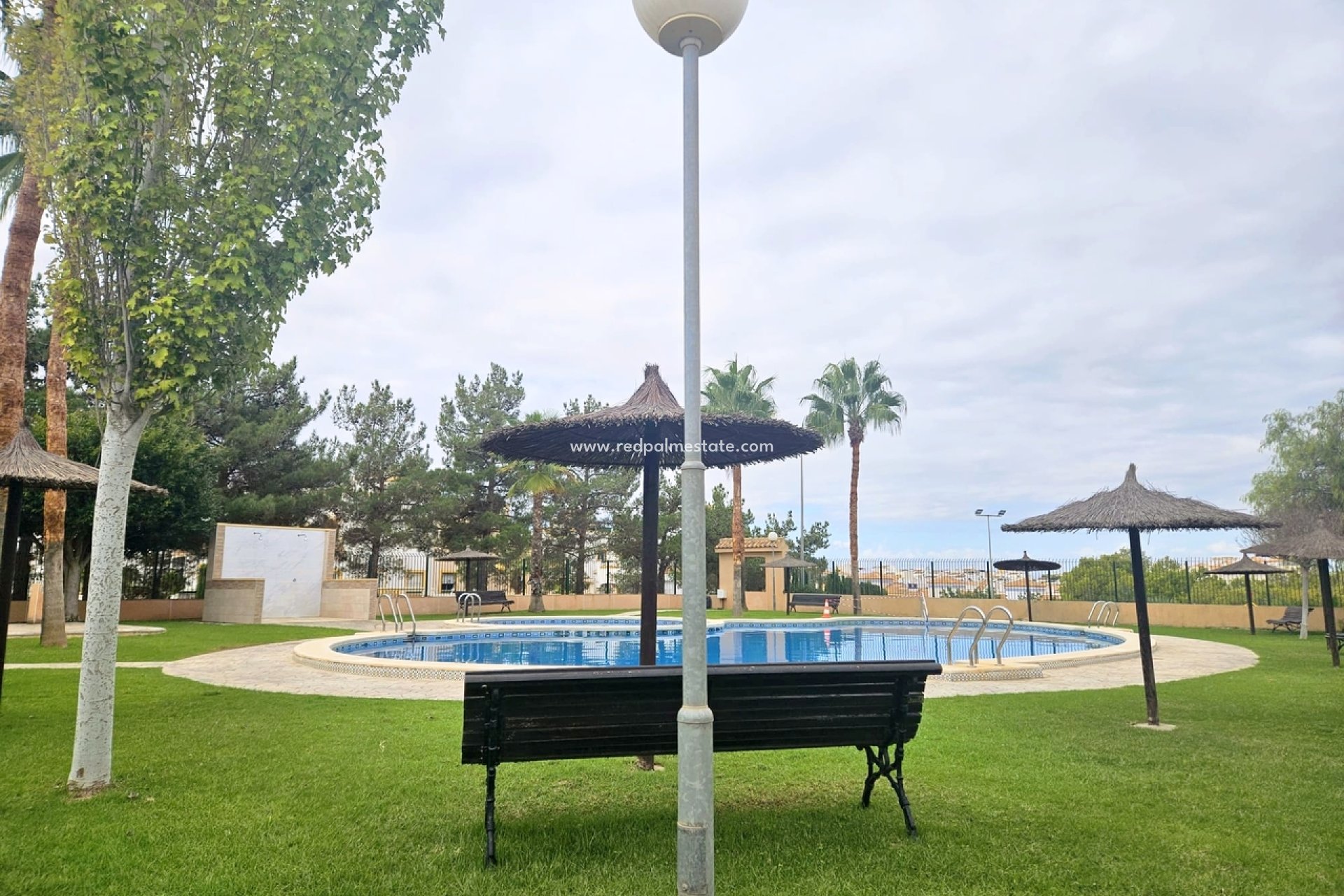 Reventa - Casa Adosada -
Torrevieja - Los Altos