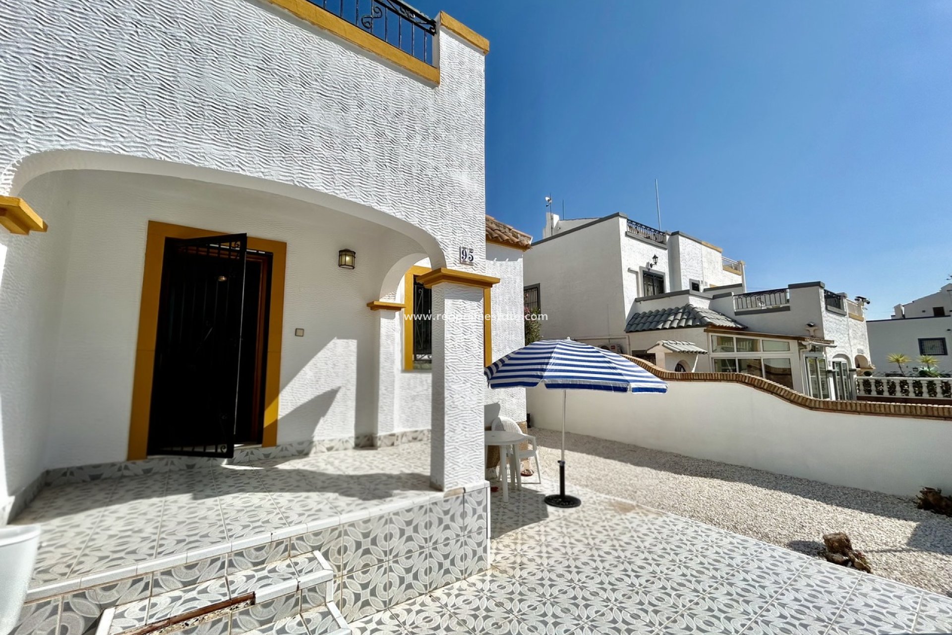 Reventa - Casa Adosada -
Torrevieja - Los Altos