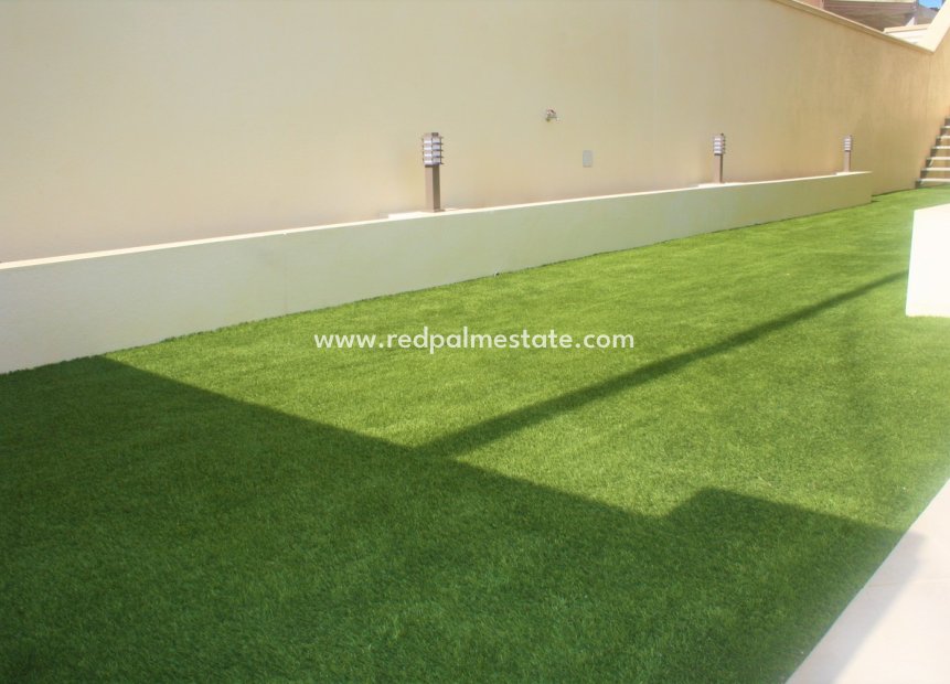 Reventa - Casa Adosada -
Torrevieja - Los Altos