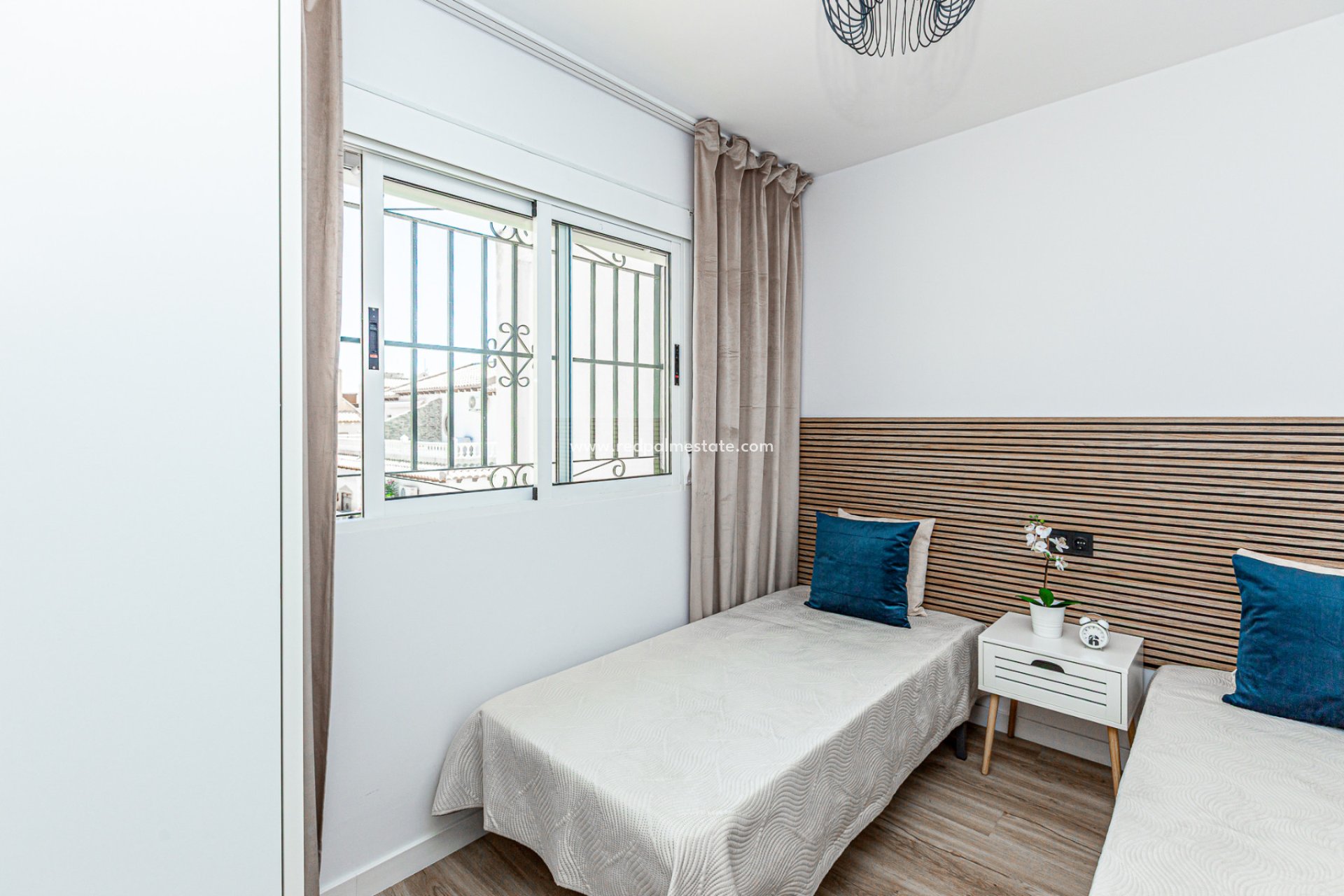 Reventa - Casa Adosada -
Torrevieja - Los Altos