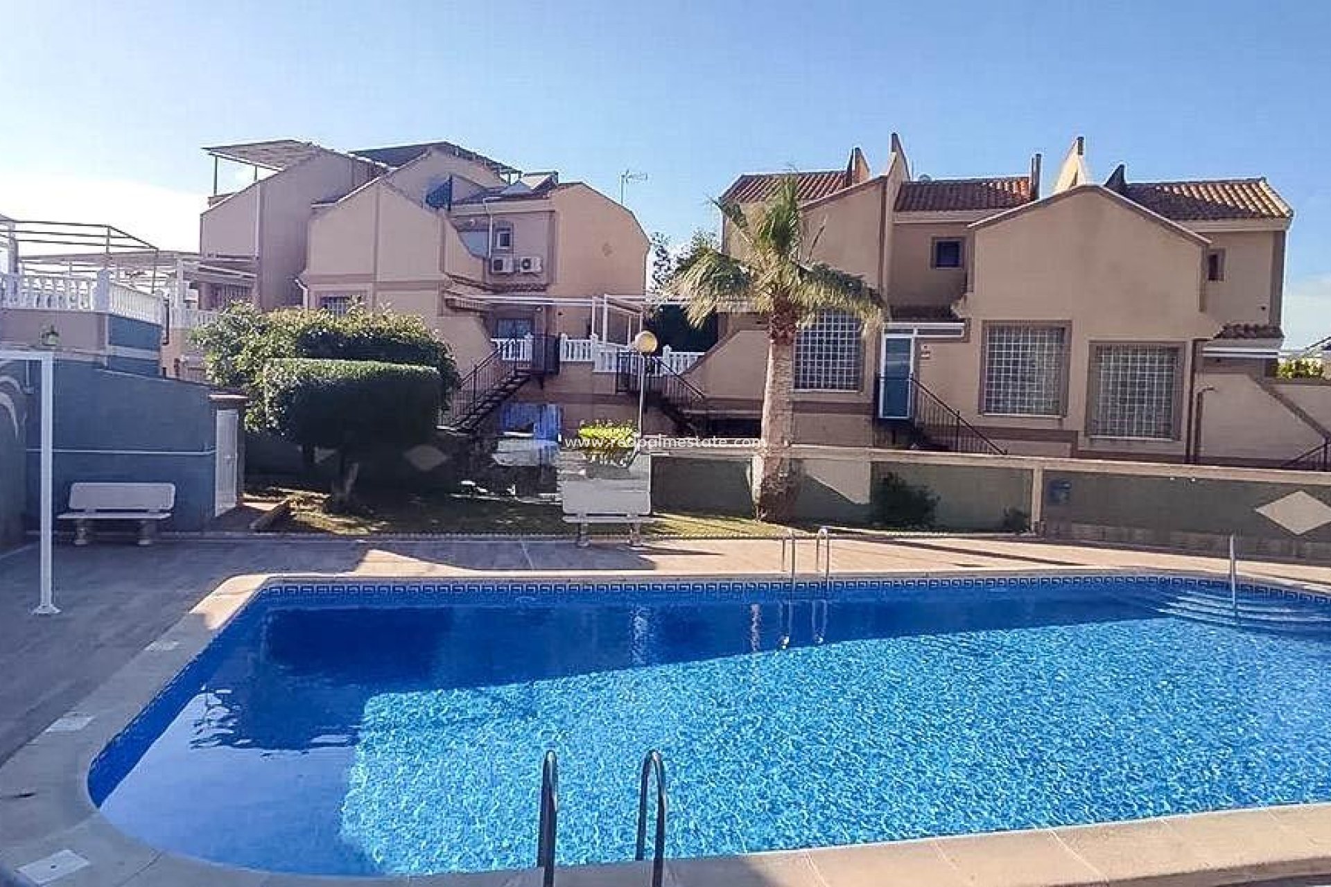Reventa - Casa Adosada -
Torrevieja - Los Altos