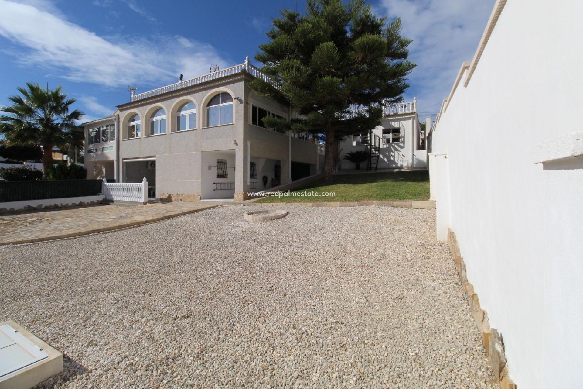 Reventa - Casa Adosada -
Torrevieja - Los balcones