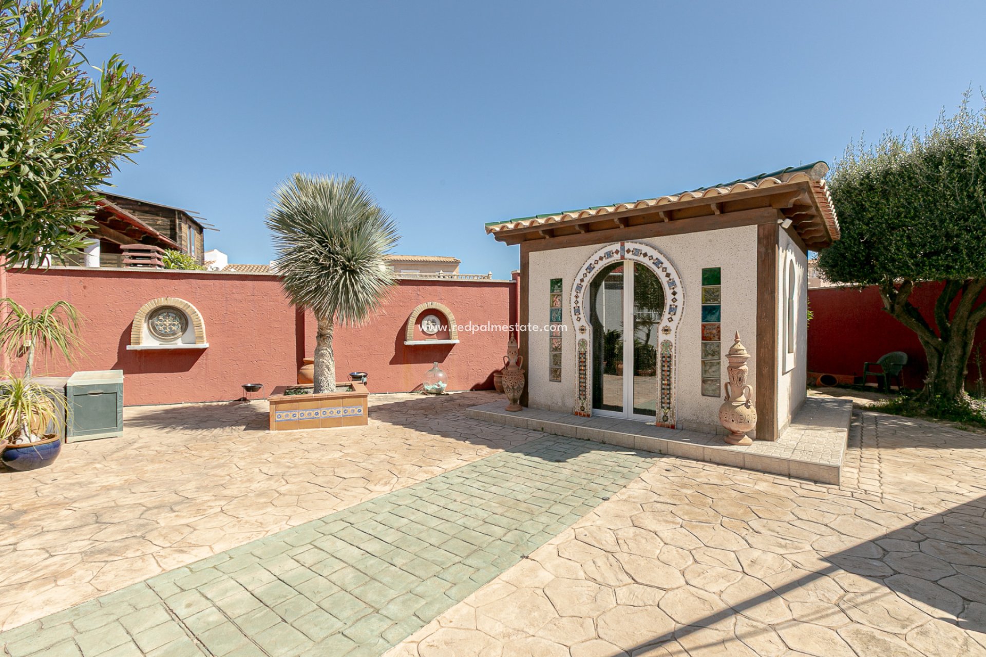 Reventa - Casa Adosada -
Torrevieja - Los Balcones