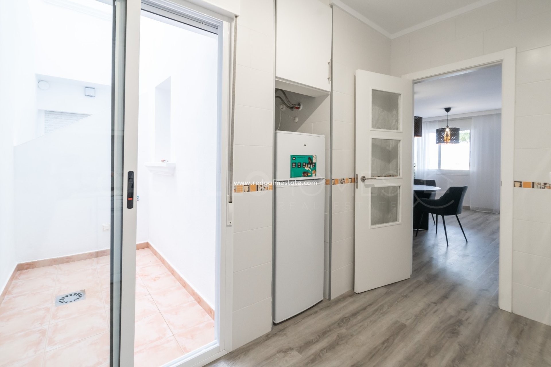 Reventa - Casa Adosada -
Torrevieja - Los balcones