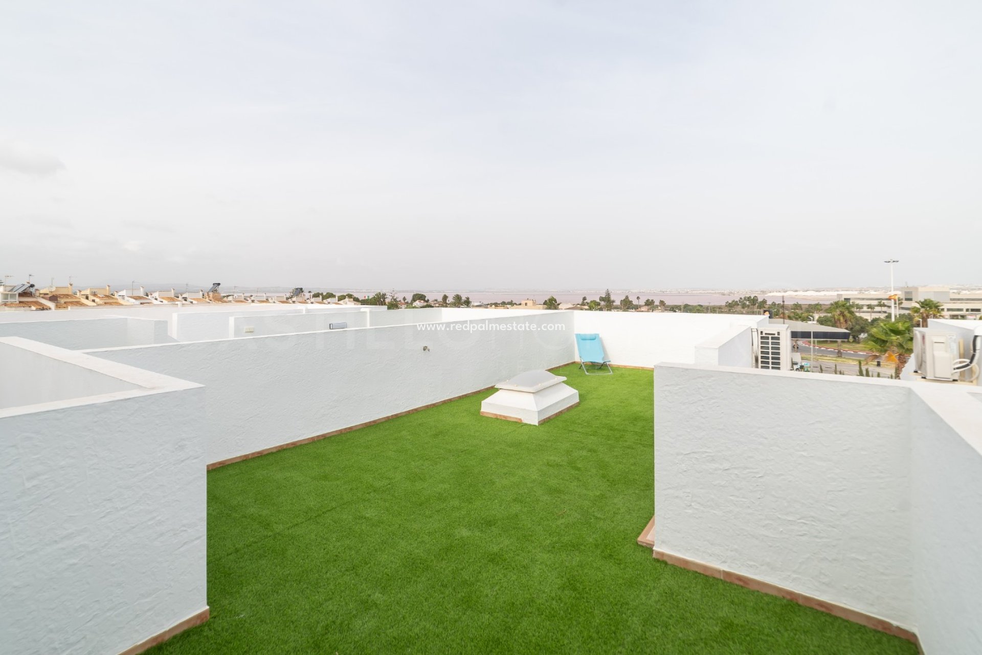 Reventa - Casa Adosada -
Torrevieja - Los balcones