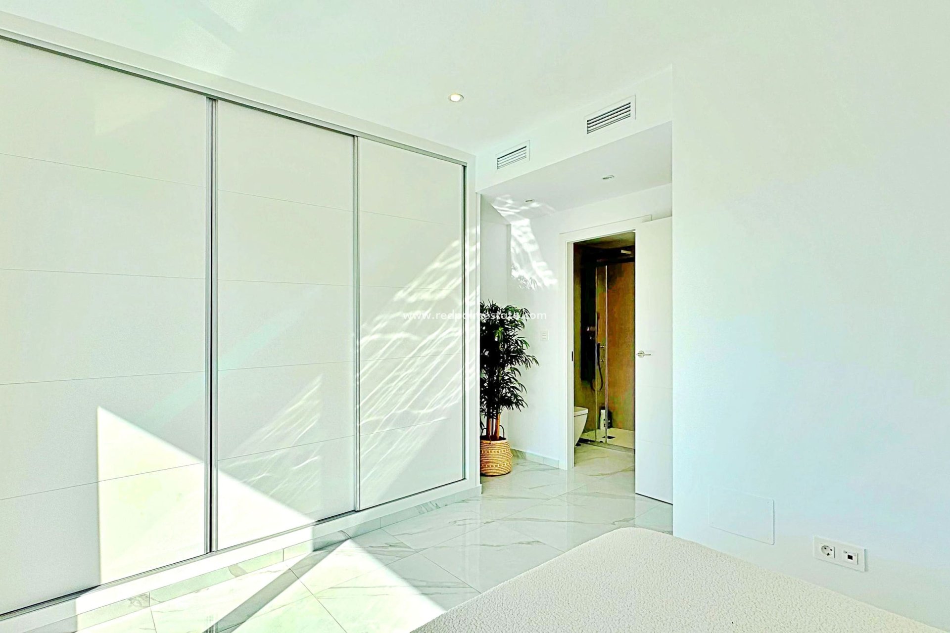 Reventa - Casa Adosada -
Torrevieja - Los balcones