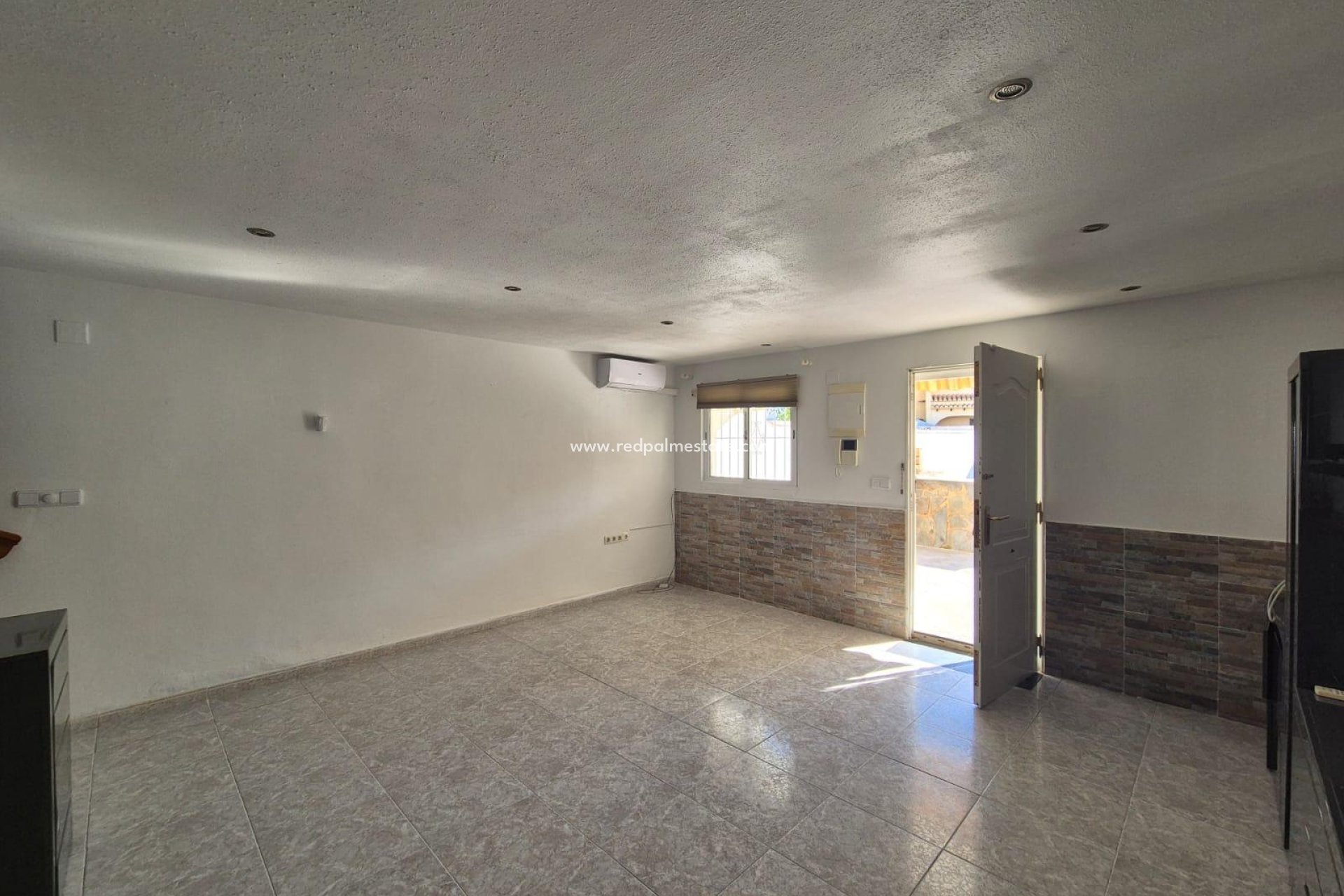 Reventa - Casa Adosada -
Torrevieja - Los balcones