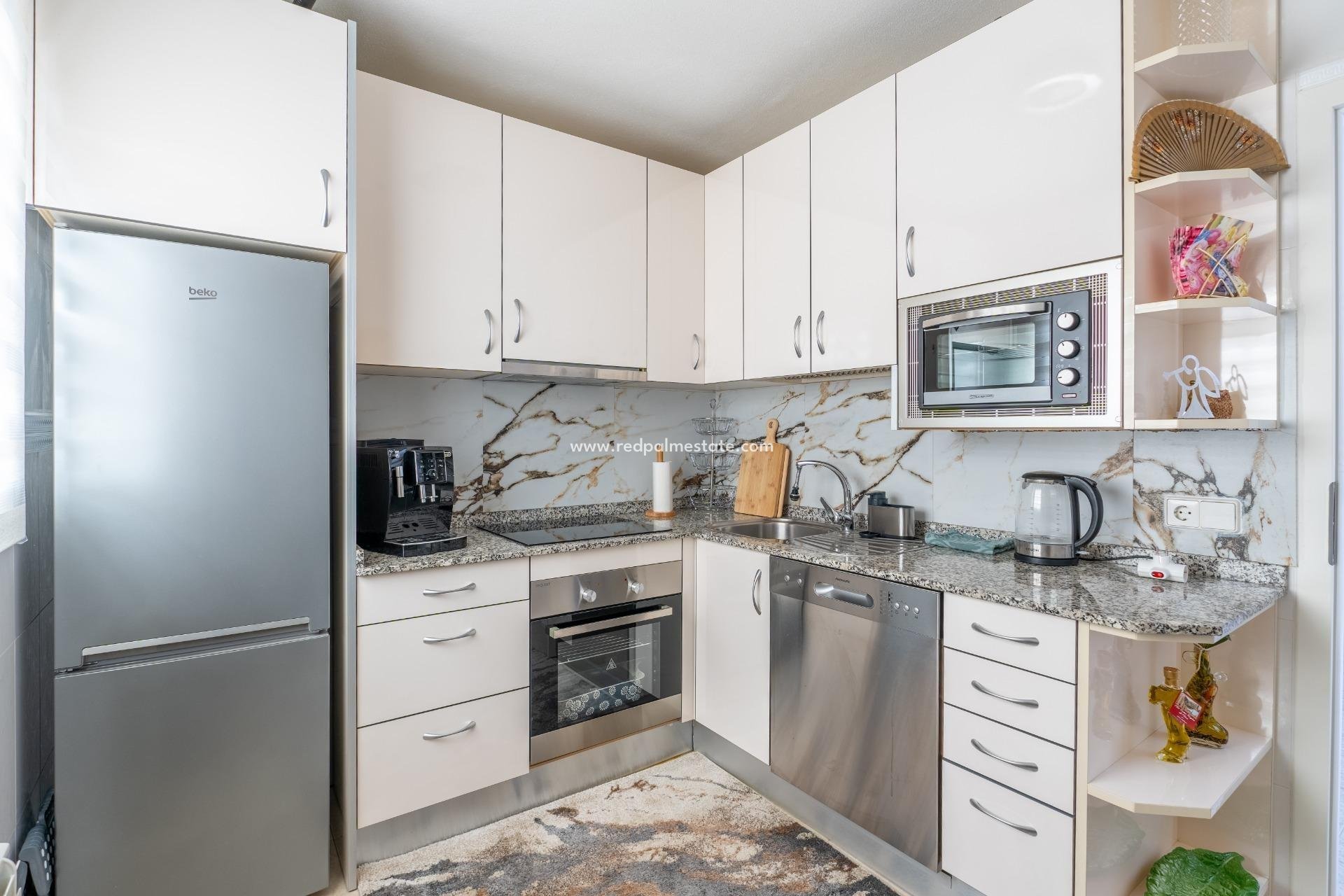 Reventa - Casa Adosada -
Torrevieja - Los balcones