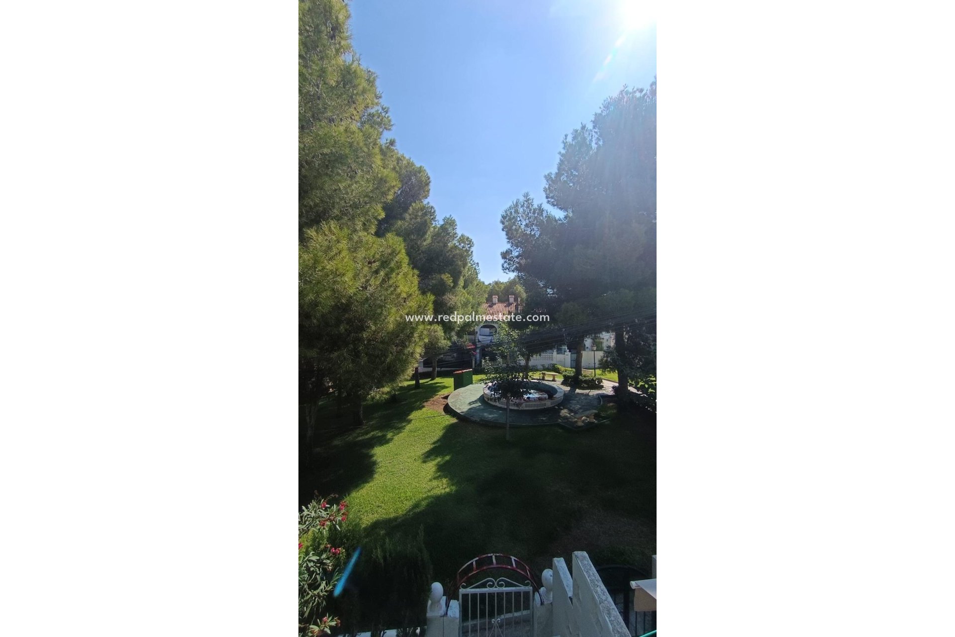 Reventa - Casa Adosada -
Torrevieja - Los balcones