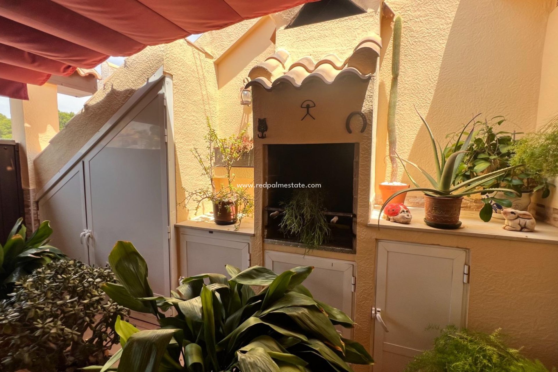 Reventa - Casa Adosada -
Torrevieja - Los balcones
