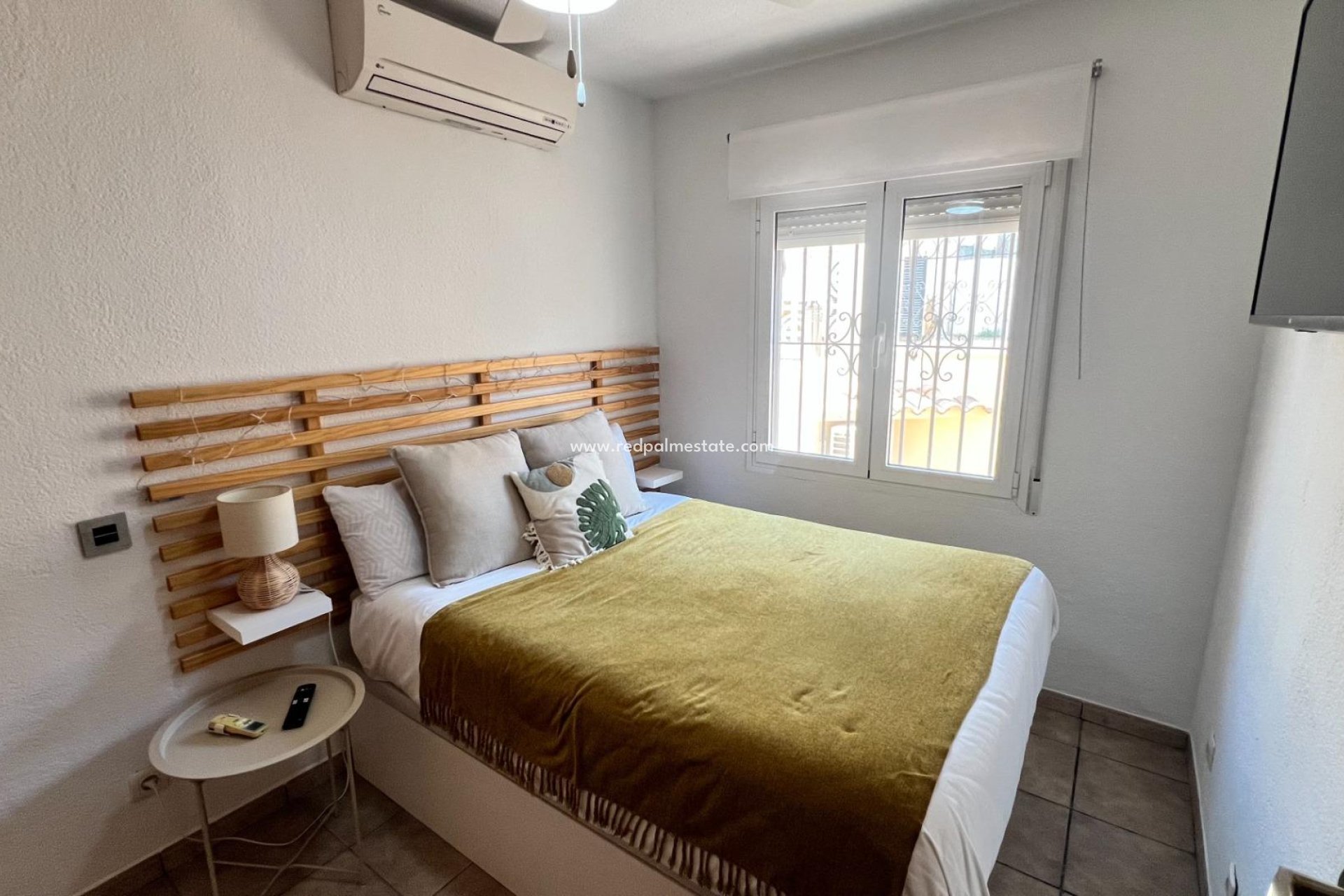 Reventa - Casa Adosada -
Torrevieja - Los balcones