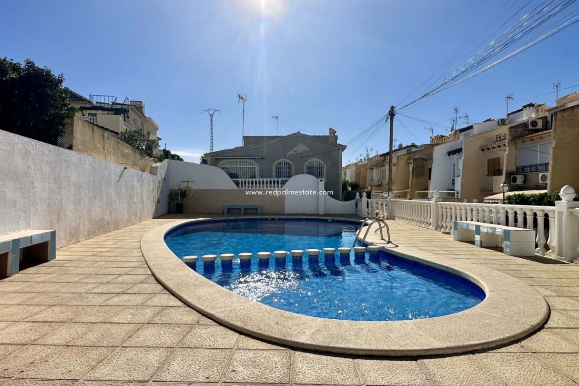 Reventa - Casa Adosada -
Torrevieja - Los balcones