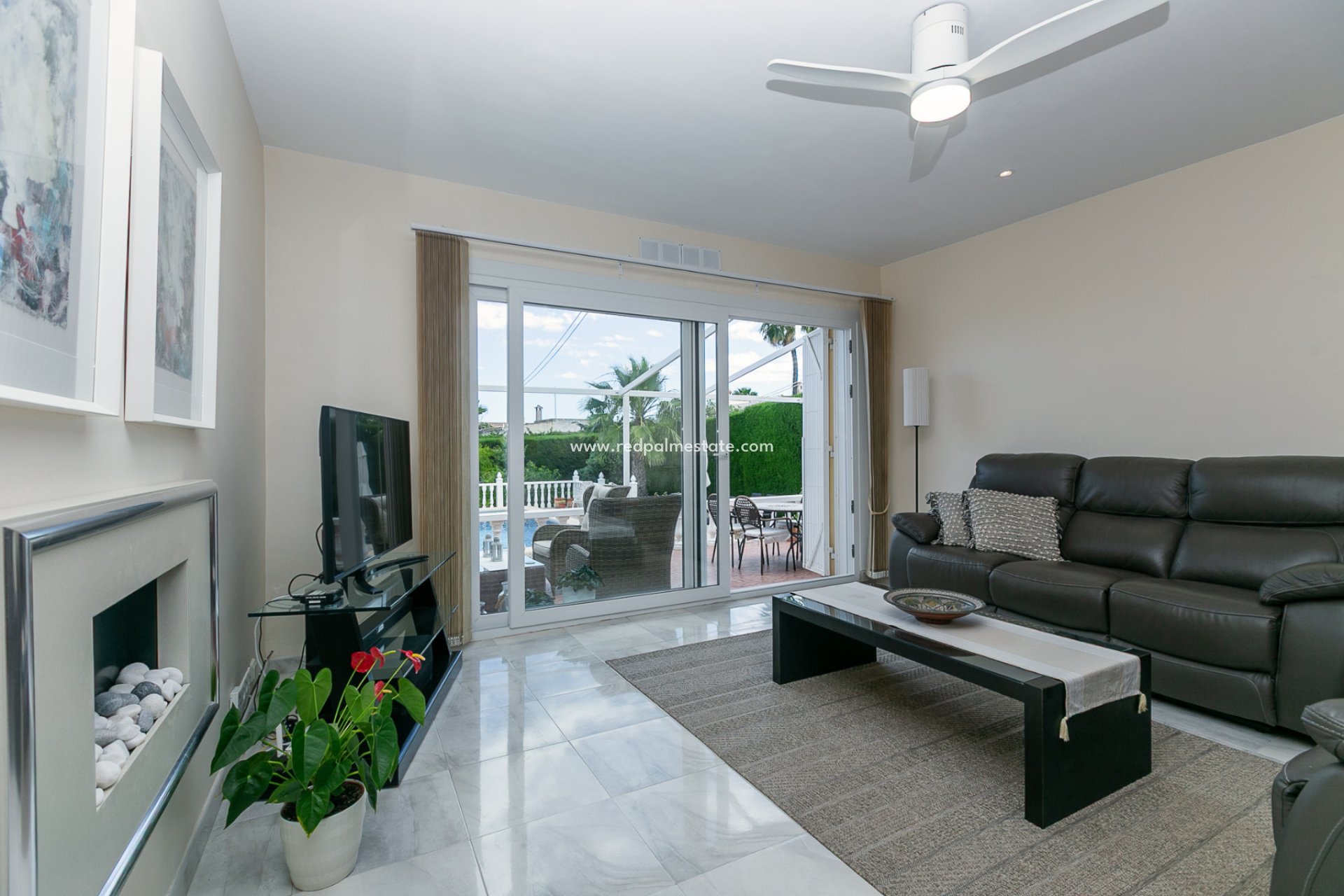 Reventa - Casa Adosada -
Torrevieja - Los Balcones