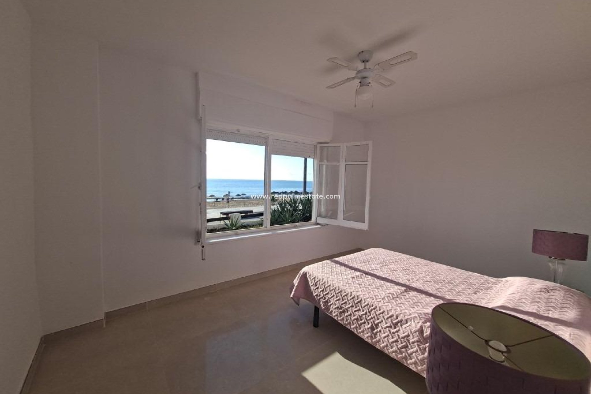 Reventa - Casa Adosada -
Torrevieja - Los Europeos