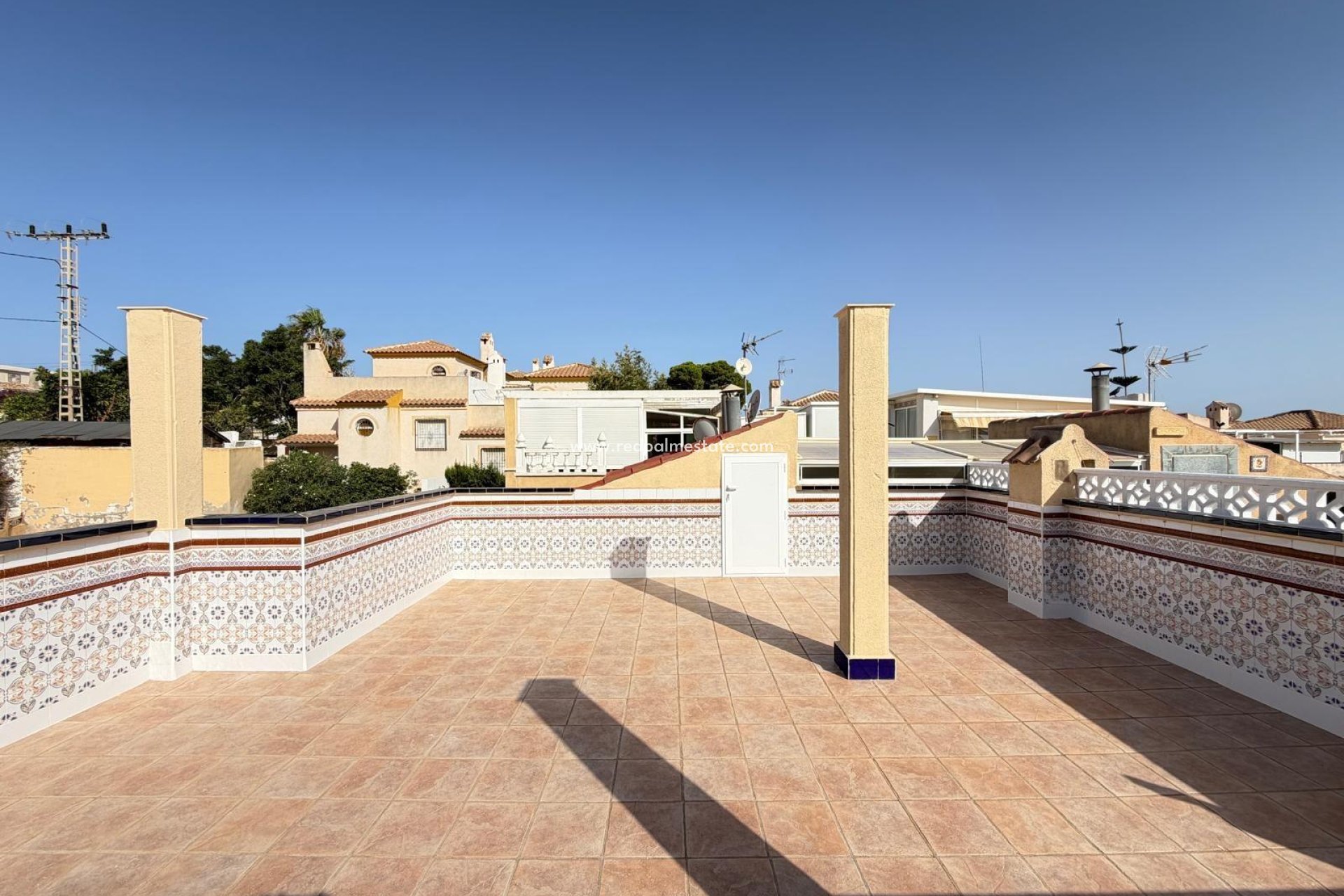 Reventa - Casa Adosada -
Torrevieja - Miramar - Torre Del Moro