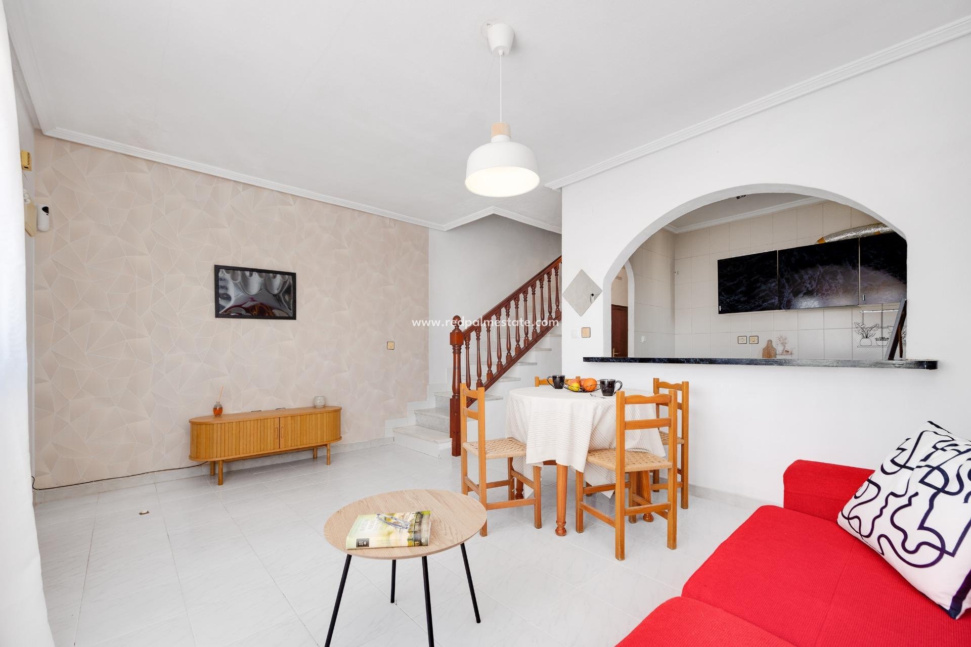 Reventa - Casa Adosada -
Torrevieja - Nueva Torrevieja - Aguas Nuevas