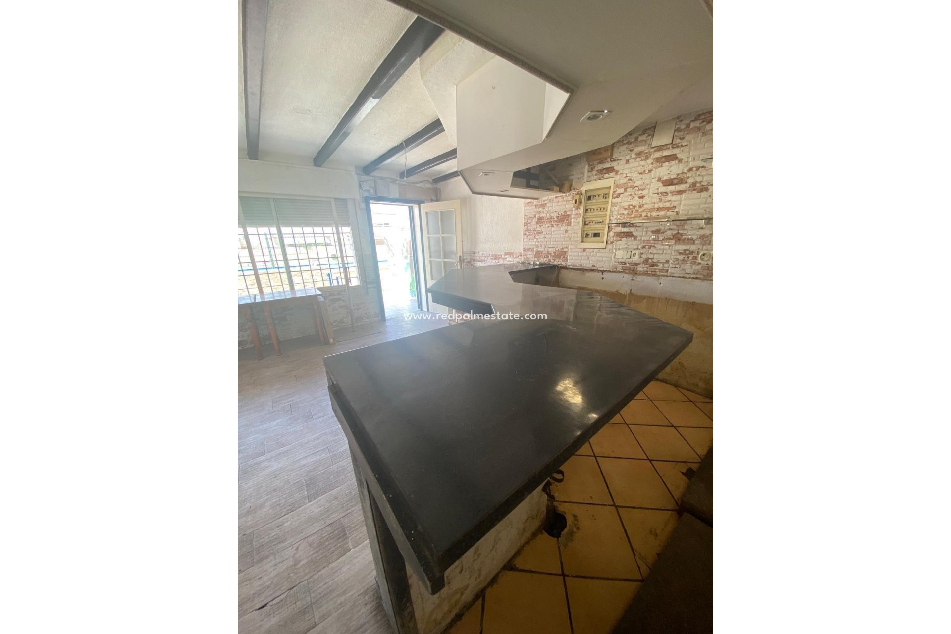 Reventa - Casa Adosada -
Torrevieja - Parque Acuático - Sector 25