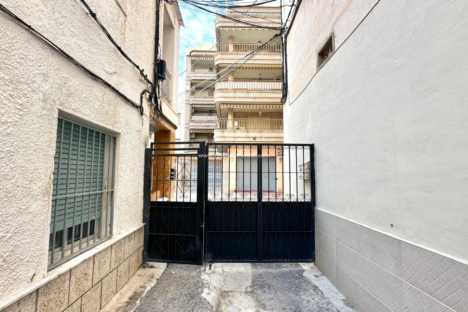 Reventa - Casa Adosada -
Torrevieja - Playa del Cura