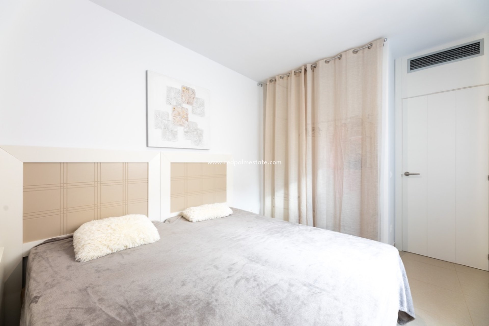 Reventa - Casa Adosada -
Torrevieja - Punta prima