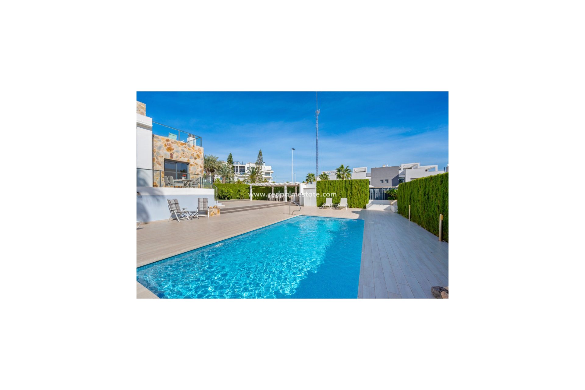 Reventa - Casa Adosada -
Torrevieja - Punta prima