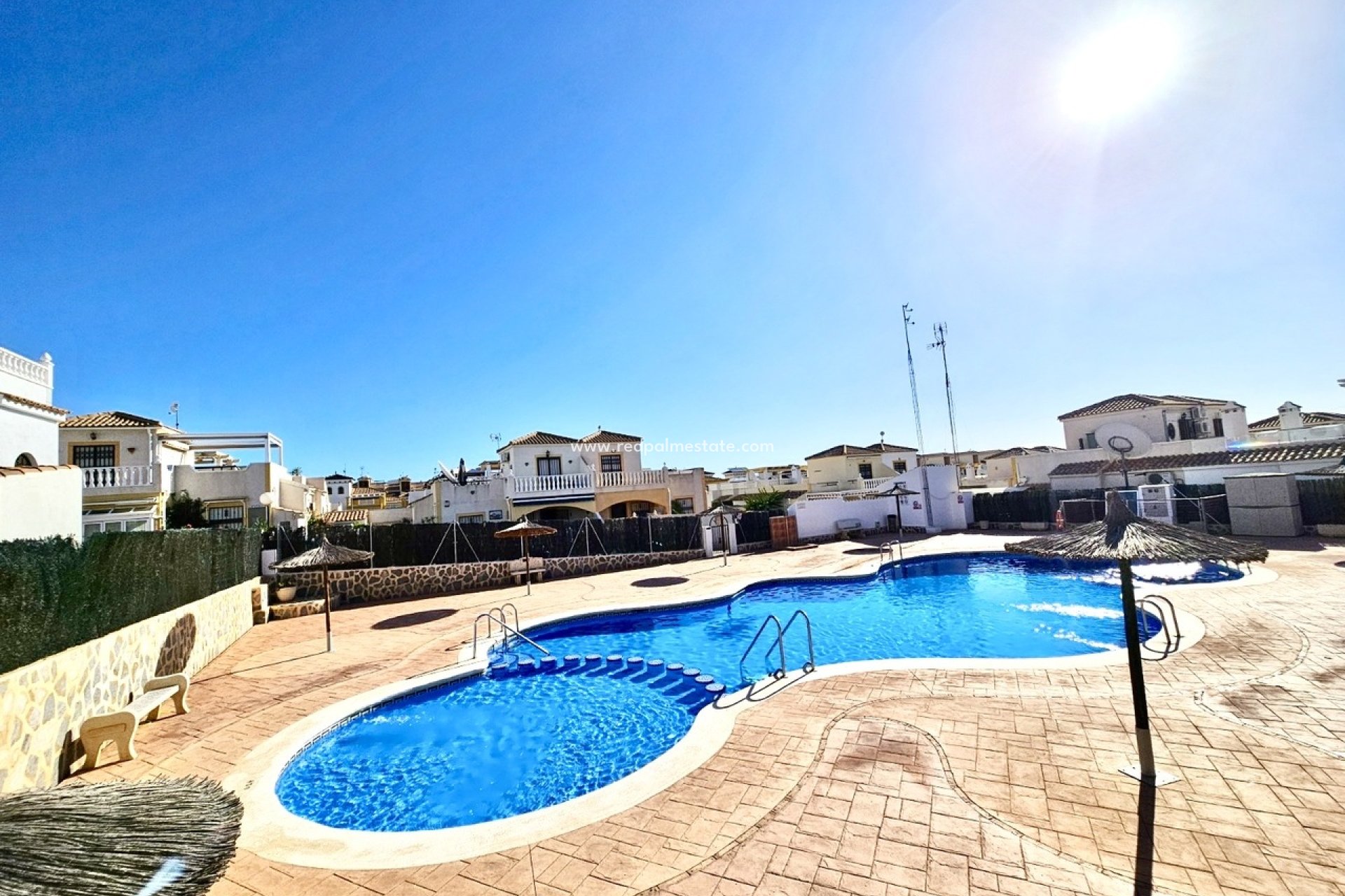 Reventa - Casa Adosada -
Torrevieja - Punta prima