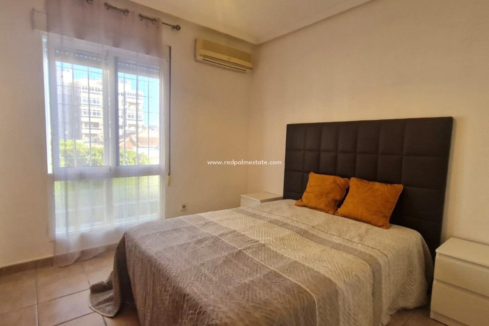 Reventa - Casa Adosada -
Torrevieja - Torreblanca