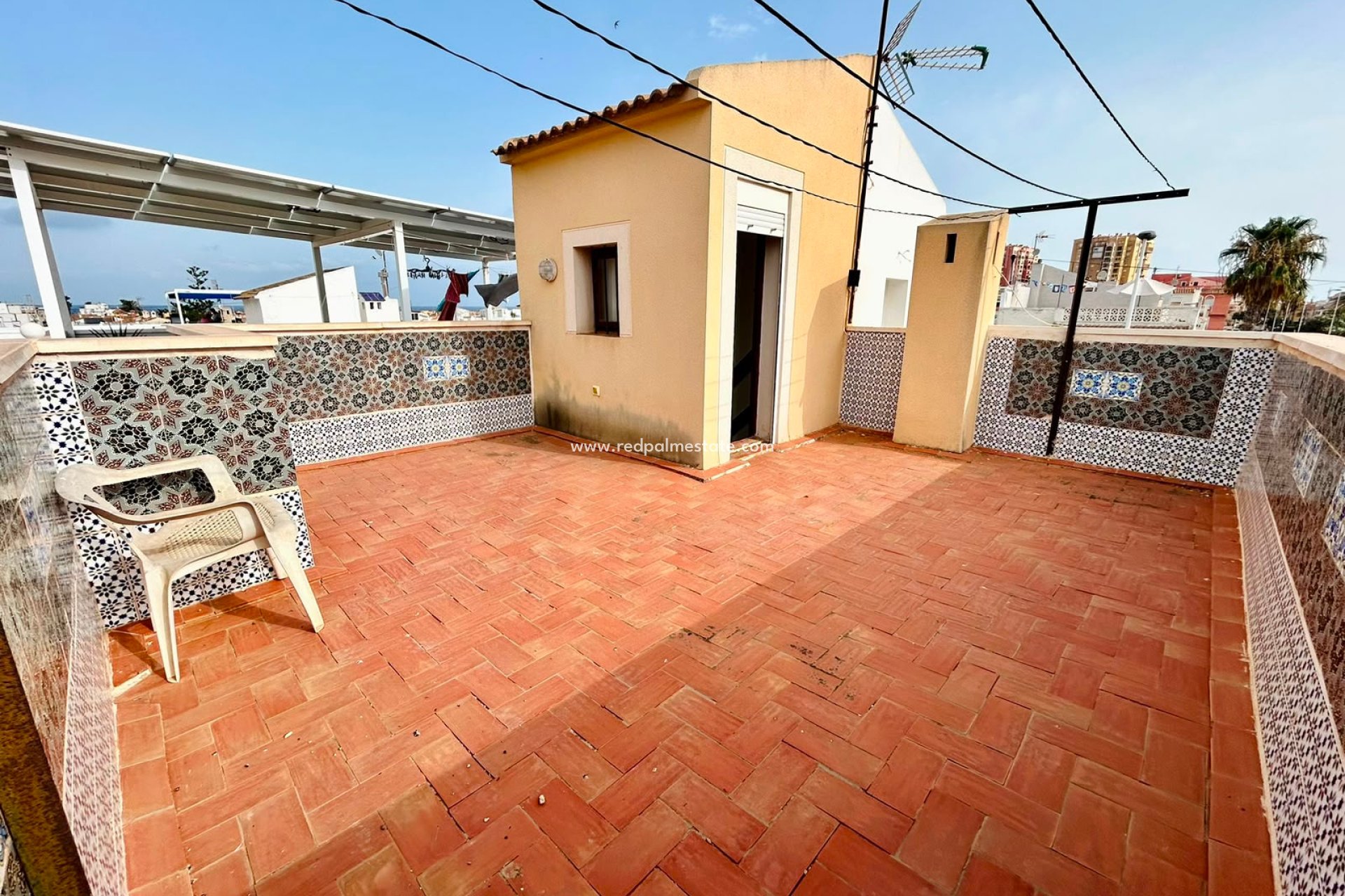 Reventa - Casa Adosada -
Torrevieja