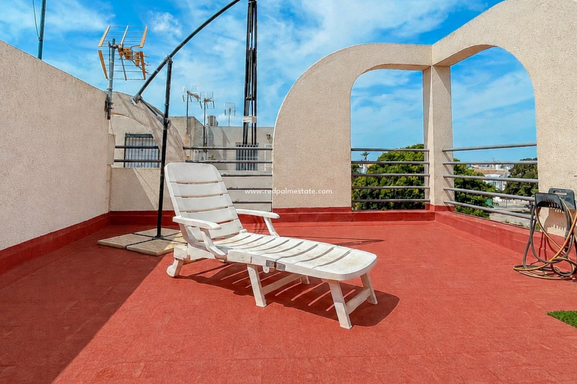 Reventa - Casa Adosada -
Torrevieja