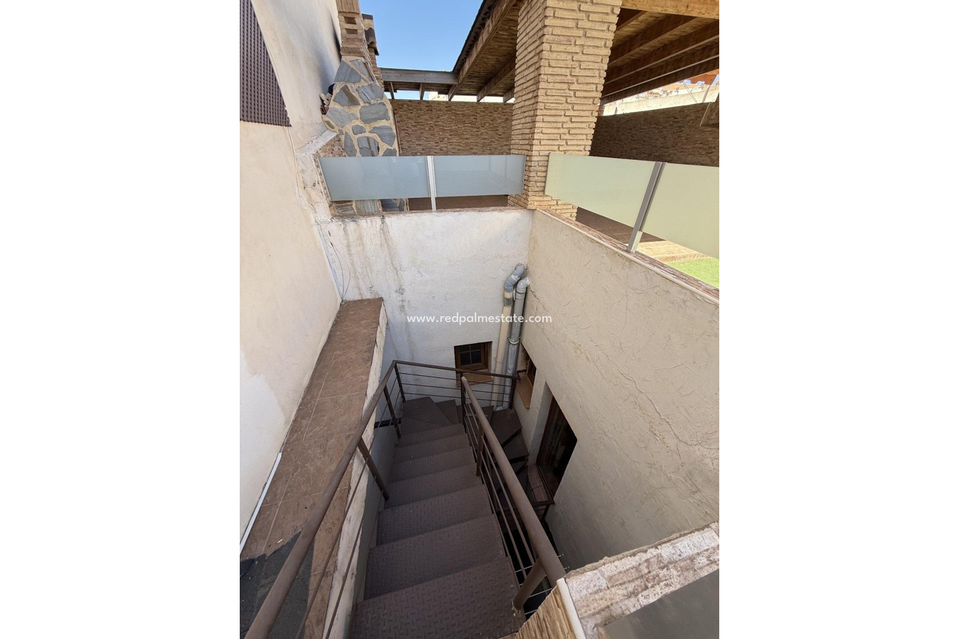 Reventa - Casa Adosada -
Torrevieja