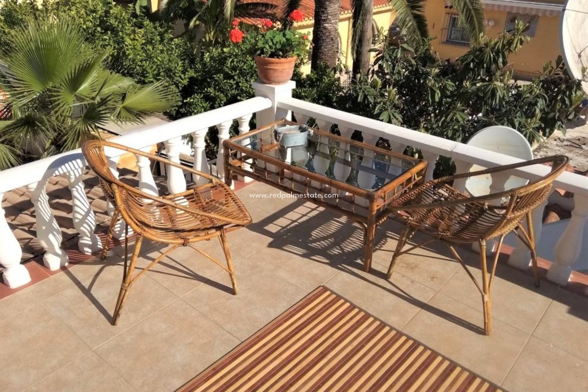 Reventa - Casa Adosada -
Torrevieja