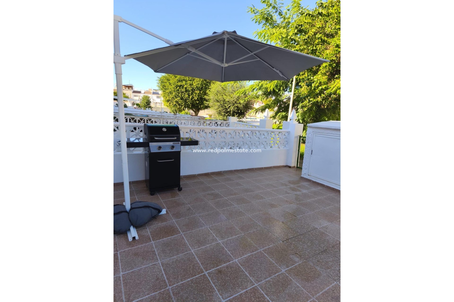 Reventa - Casa Adosada -
Torrevieja