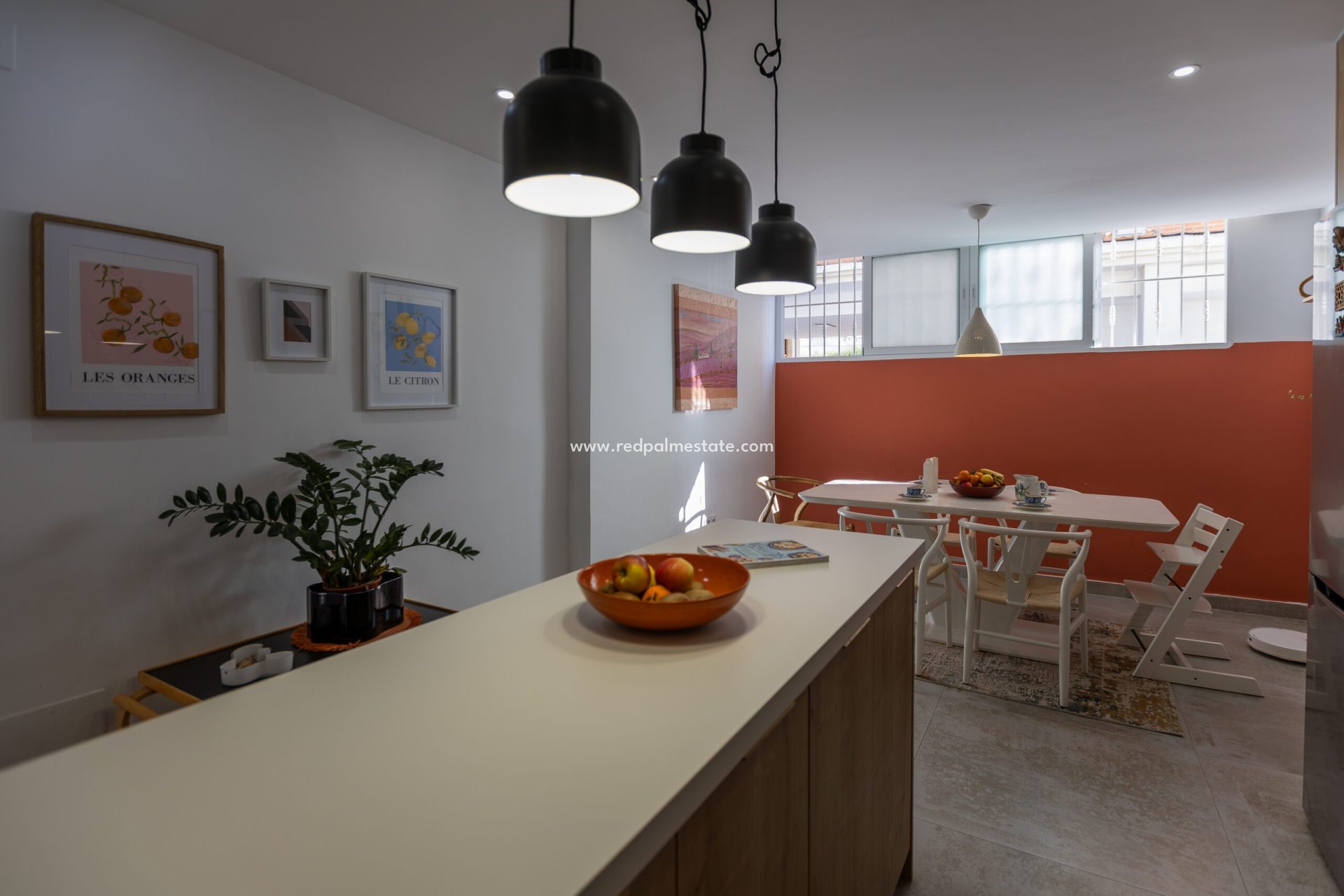 Reventa - Casa Adosada -
Torrevieja