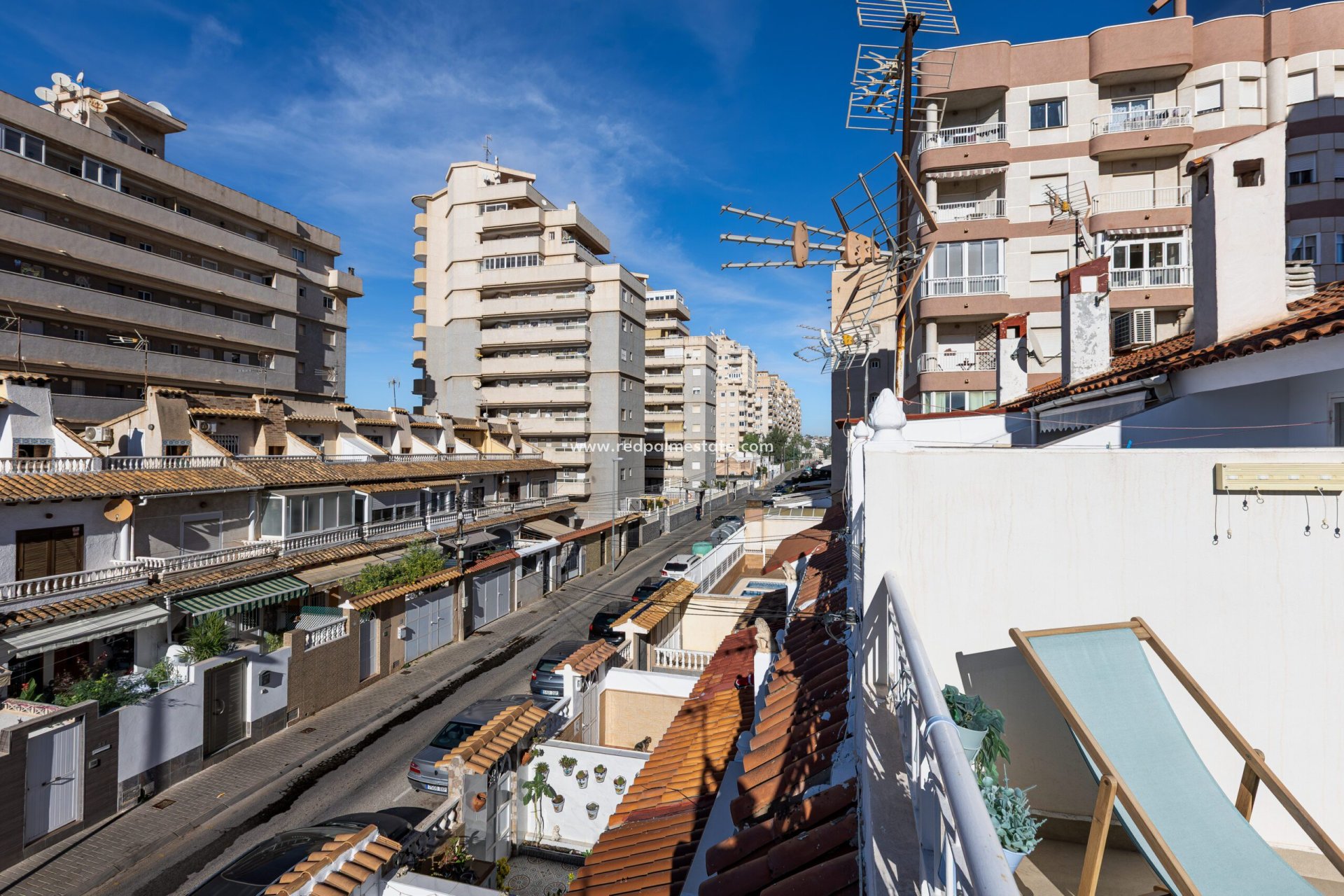 Reventa - Casa Adosada -
Torrevieja