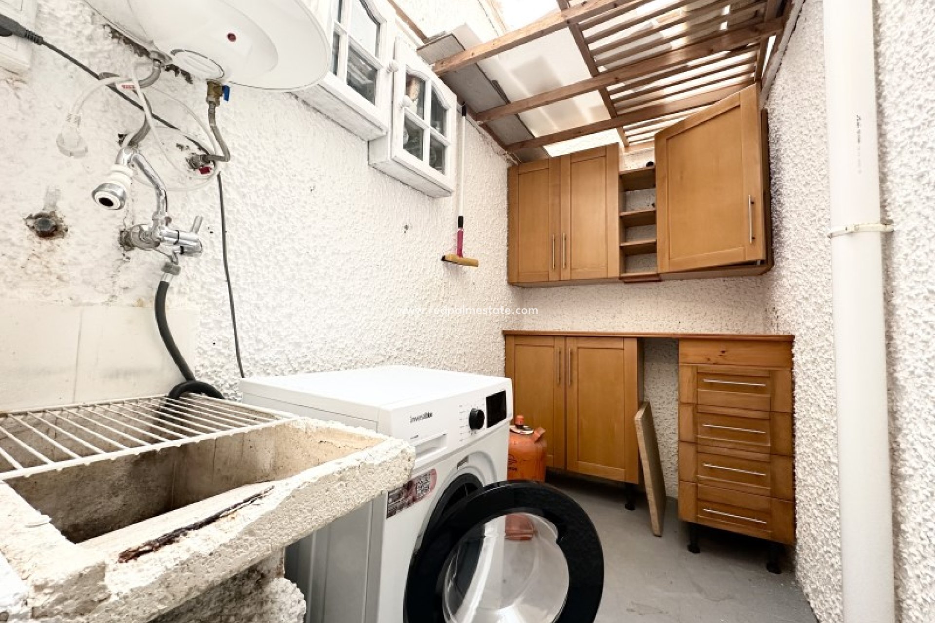 Reventa - Casa Adosada -
Torrevieja