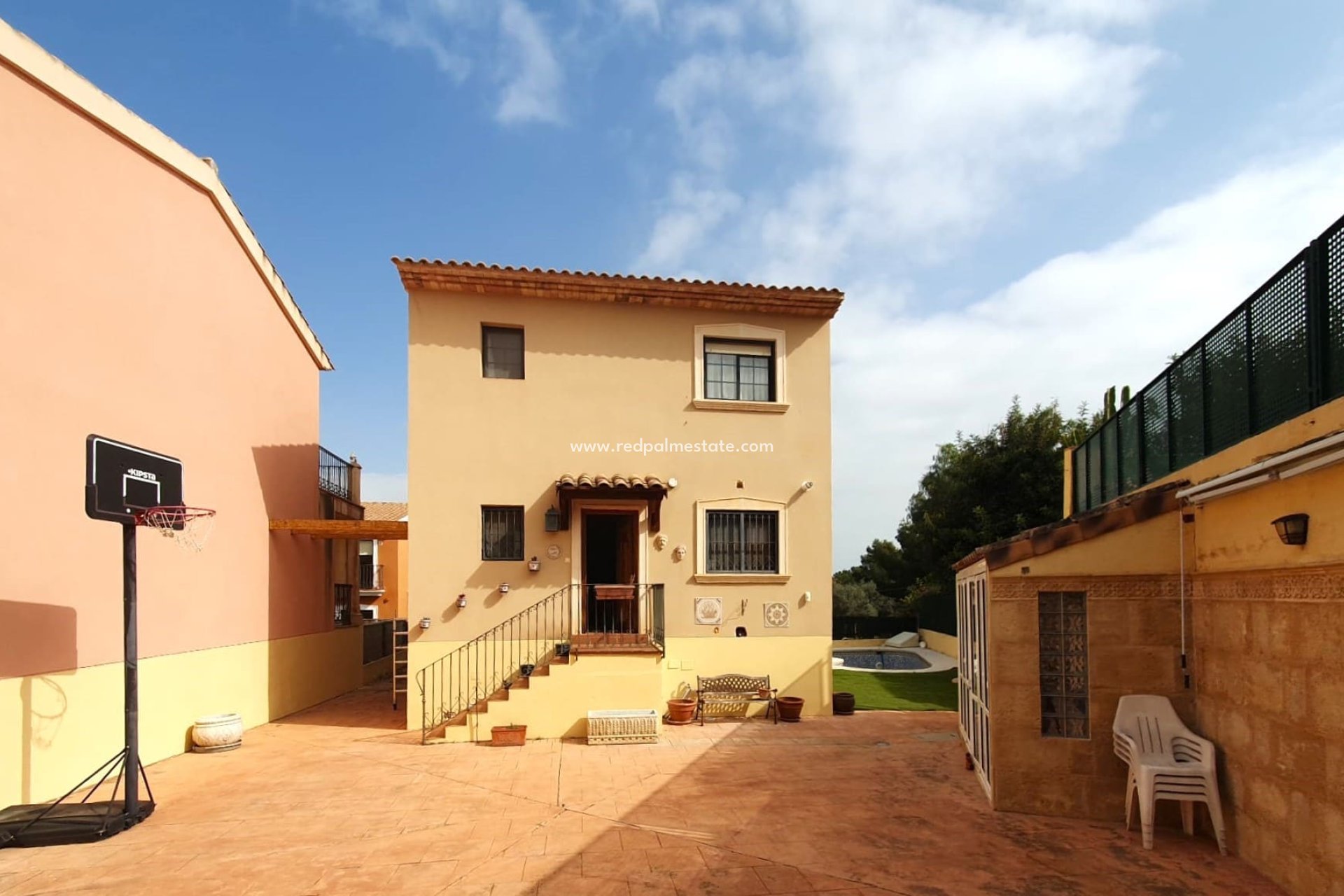 Reventa - Casa de Pueblo -
Alfas del Pí - Costa Blanca