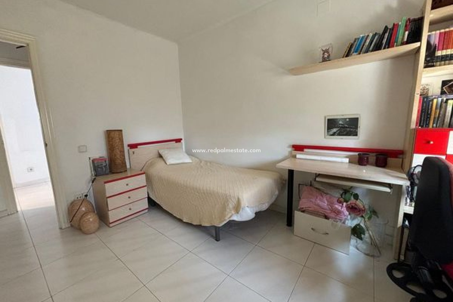 Reventa - Casa de Pueblo -
Benidorm - Costa Blanca