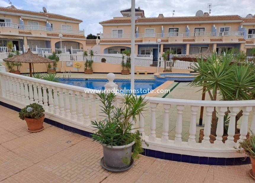 Reventa - Casa de Pueblo -
Ciudad quesada - Costa Blanca