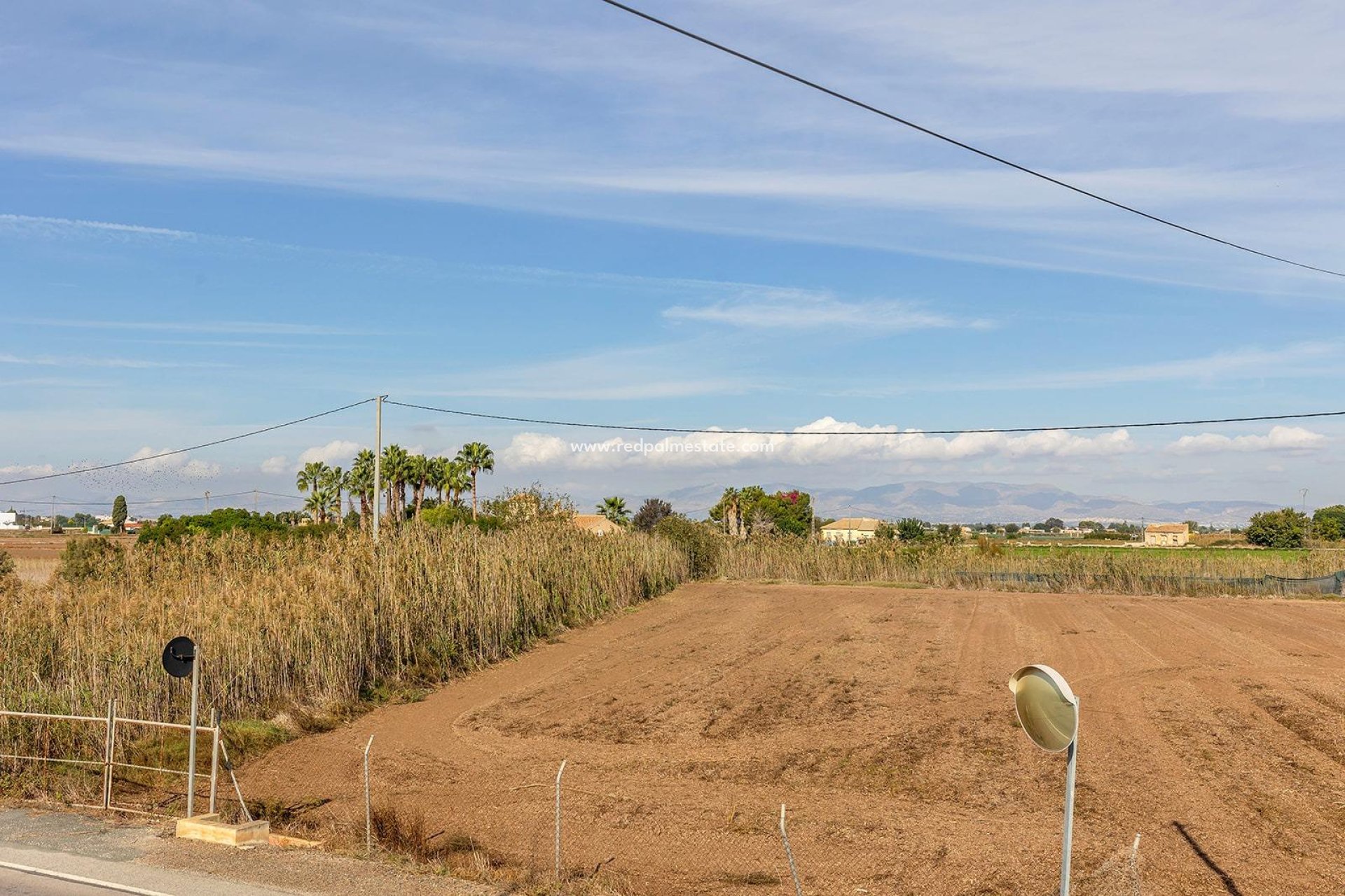 Reventa - Casa de Pueblo -
Daya Vieja - Huerta