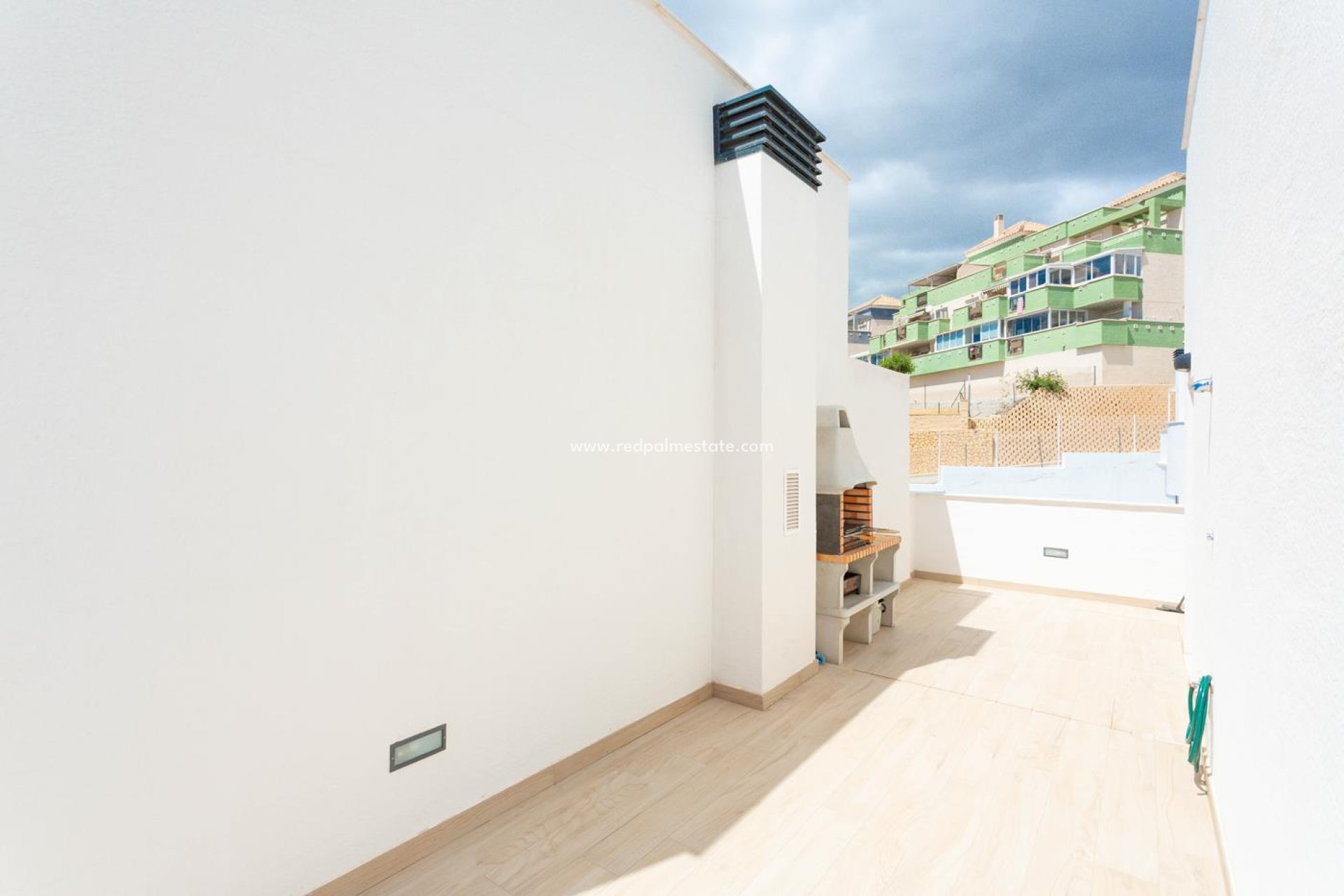 Reventa - Casa de Pueblo -
Finestrat - Costa Blanca