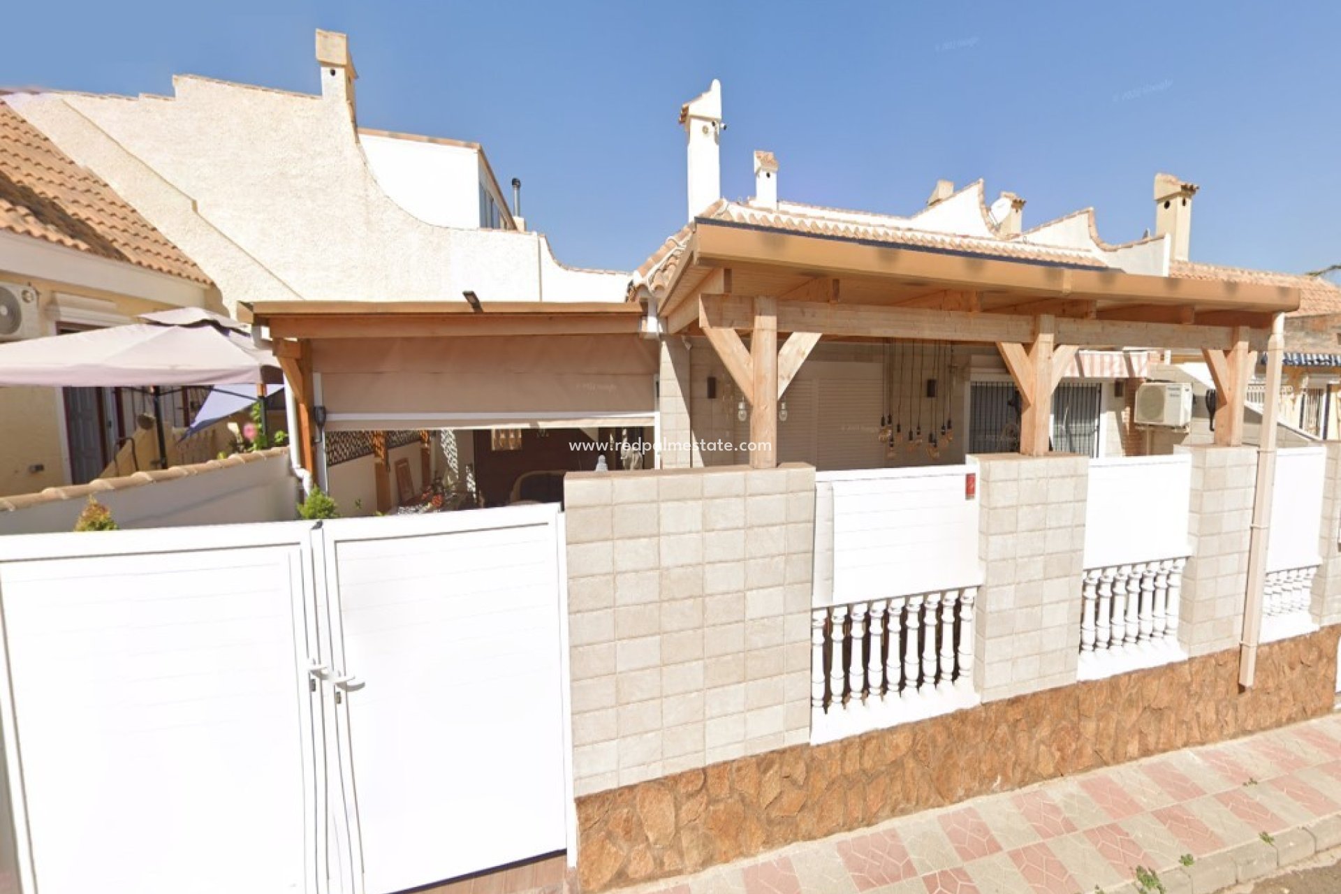 Reventa - Casa de Pueblo -
Gran Alacant - Costa Blanca