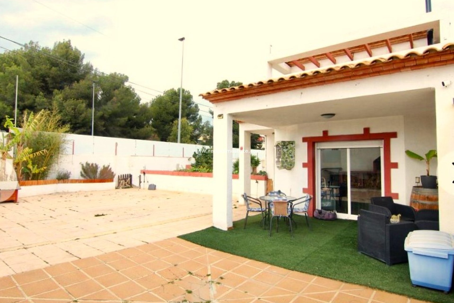 Reventa - Casa de Pueblo -
La Nucía - Costa Blanca