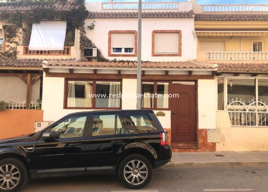 Reventa - Casa de Pueblo -
Los Montesinos - Costa Blanca