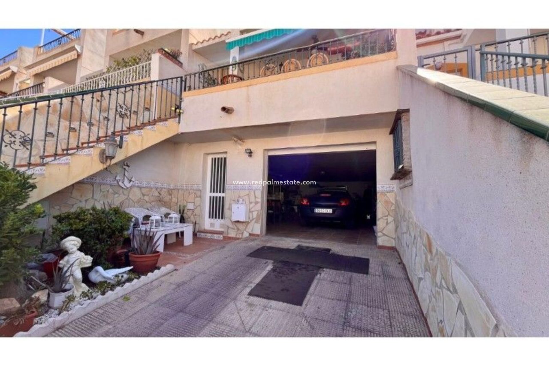 Reventa - Casa de Pueblo -
Orihuela Costa - Costa Blanca