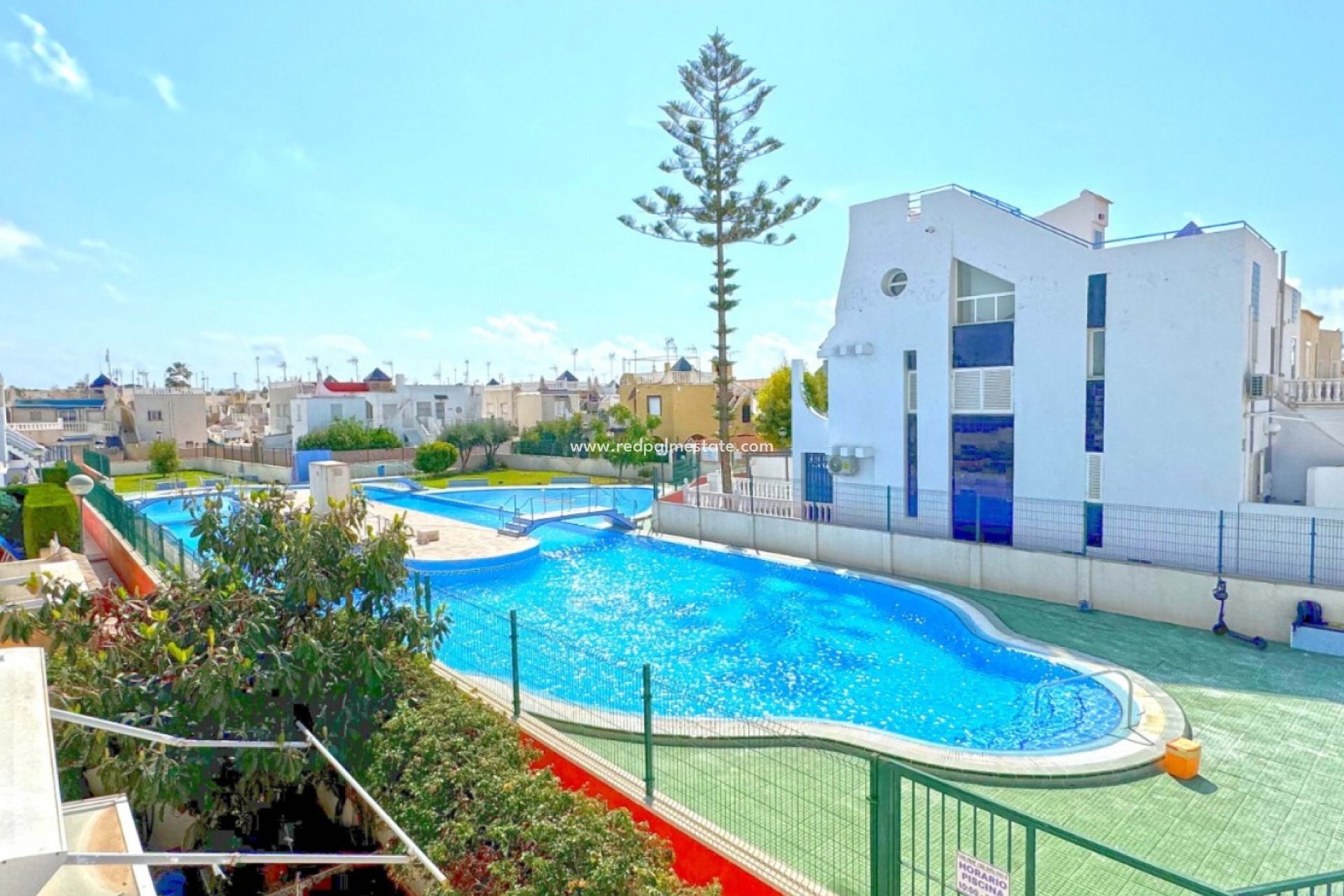 Reventa - Casa de Pueblo -
Torrevieja - Costa Blanca