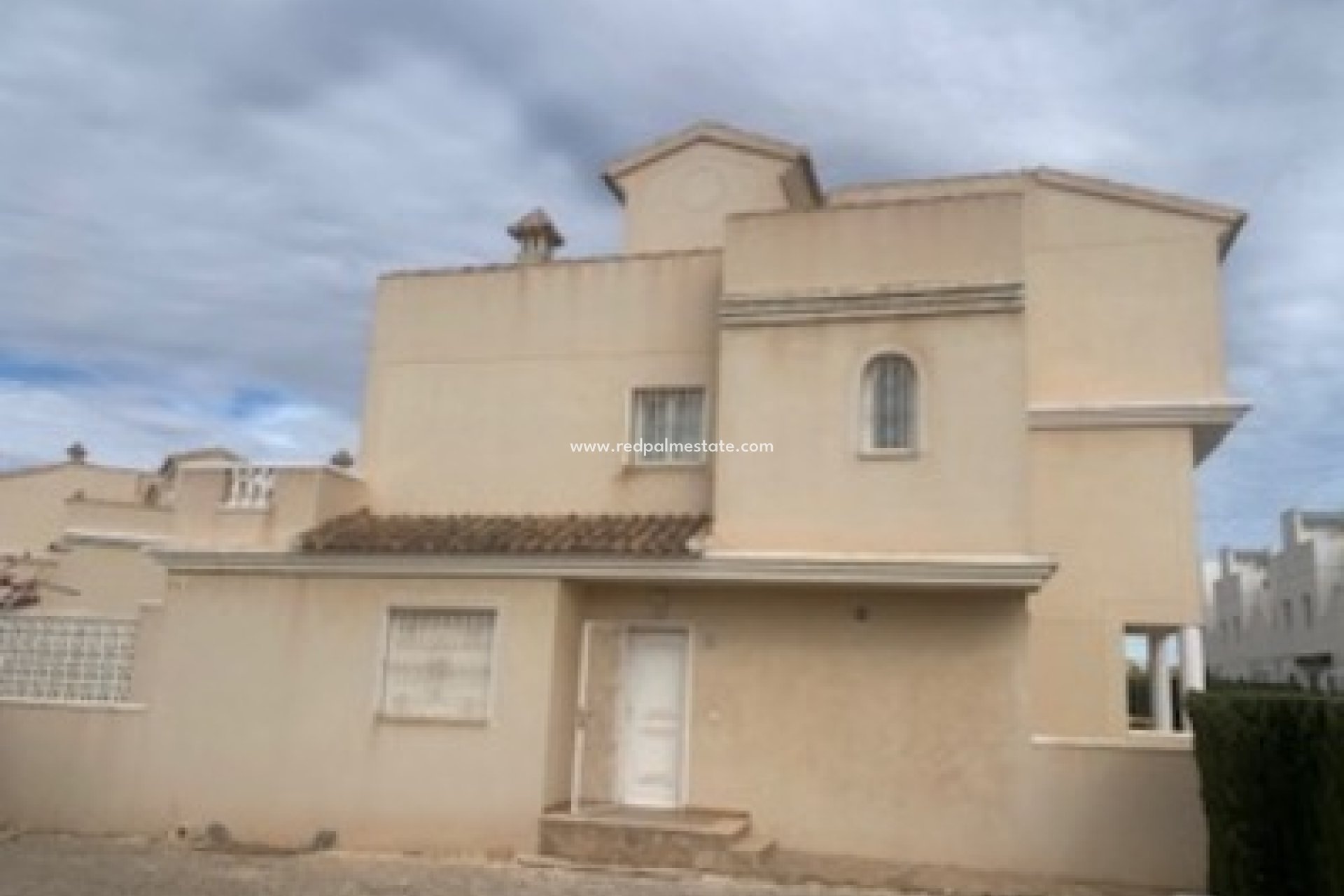 Reventa - Casa de Pueblo -
Torrevieja - Costa Blanca