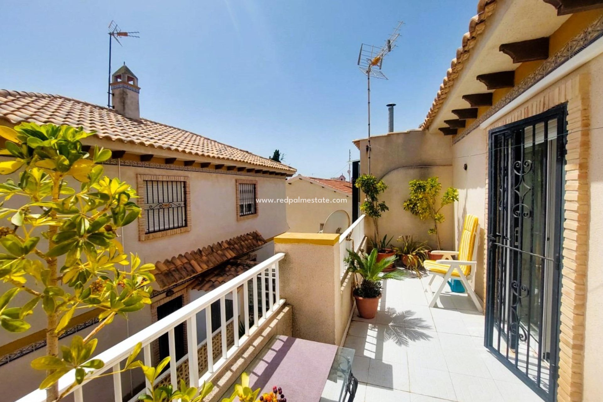 Reventa - Casa de Pueblo -
Torrevieja - Costa Blanca